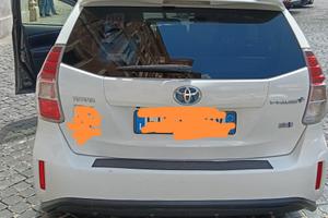 toyota prius plus