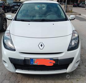 Renault Clio 1.2 benzina 75CV 5 porte. km 62.319