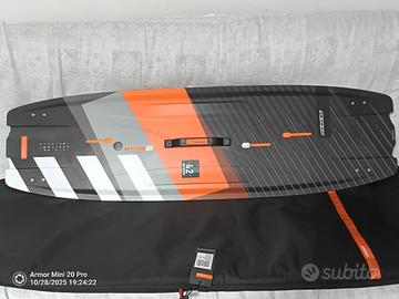 tavola Kitesurf RRD BLISS LTD 138x42 + sacca 