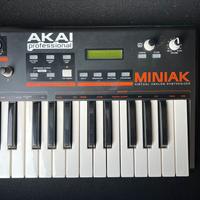 Akai - Miniak Synth