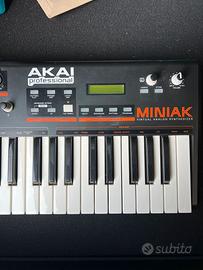 Akai - Miniak Synth