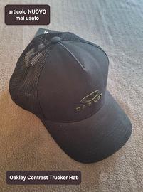 Oakley Contrast Trucker col.nero *NEW