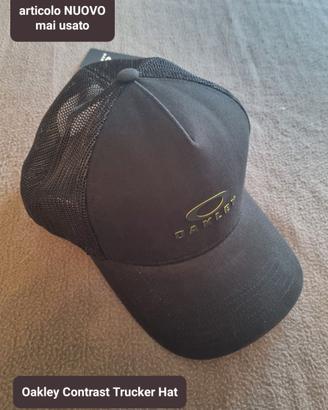 Oakley Contrast Trucker col.nero *NEW