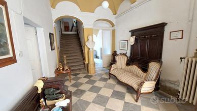 Stabile/Palazzo Scansano [Cod. rif 3260733VRG]