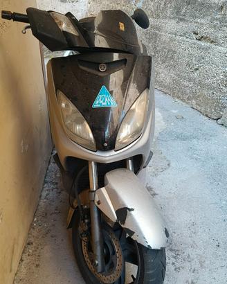 Yamaha X-Max 250 - 2011