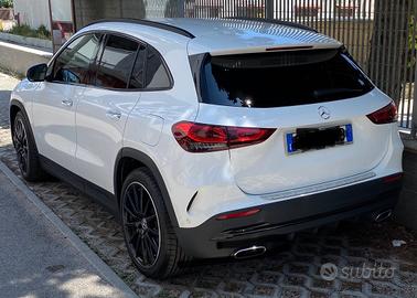 Mercedes gla premium 2000