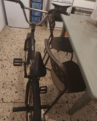BMX Source , Nera Completa 