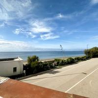 V98 appartamento fronte mare zona pratoranieri