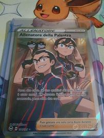 CARTA Pokémon ultra rara 