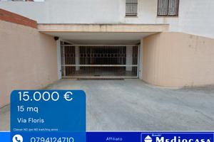Garage in Via Floris - Zona Baddimanna