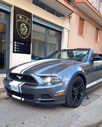 Ford Mustang 3.7 cc 305 cv cabrio