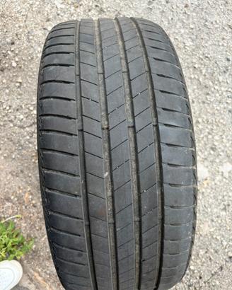 Pnematici BRIDGESTONE TURANZA T005