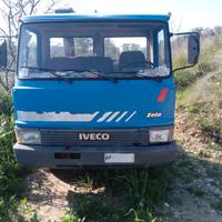 Camion Iveco zeta 79-14