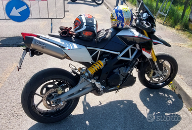 Aprilia Dorsoduro 1200 ABS
