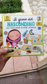 Gioco nascondino bimbi