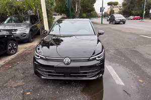 Volkswagen Golf 2.0 TDI 150 CV DSG SCR Style