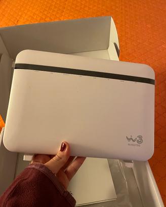Modem Wind Hub come nuovo