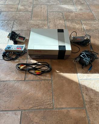 Nintendo NES Mattel Version + conteoller + giochi