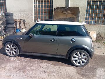 Mini Cooper S R53 volumetrica 163 CV anno 2003