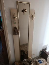 Attaccapanni con specchiera