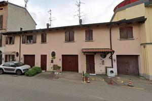 Appartamento di 92 m² con 5 locali e box auto a Sa