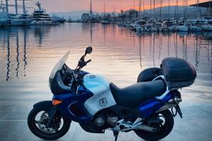 Moto Honda Varadero blu XL 1000 - del 2005