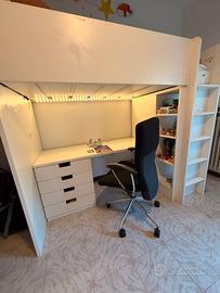 letto a castello IKEA con scrivania e armadio 