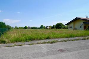 VANTAGGIOSO TERRENO EDIFICABILE - il punto di p...