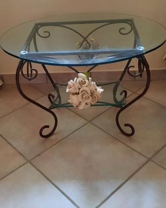 Tavolino in ferro battuto