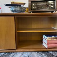 Mobile basso / credenza lunga in legno