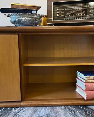 Mobile basso / credenza lunga in legno