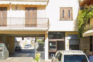 Cicciano: Locale commerciale/deposito