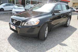 VOLVO XC60 D3 AWD Geartronic Summum autom.-UNICO