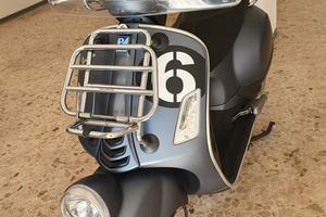 Piaggio Vespa 6 Giorni km 13000 anno 21 blocca cav