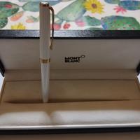 Montblanc pix white