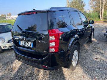 Mahindra XUV500 2.2 16V AWD W8 7posti