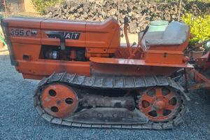 Trattore a cingoli fiat 355C