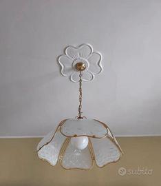 Lampadario a sospensione ottone e vetro satinato 