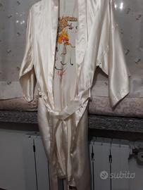 Kimono vestaglia bianco perla tg.L usato unisex