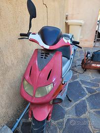 scooter derbi predator