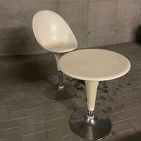 tavolino e poltroncina vintage