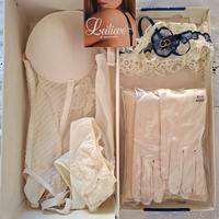 Intimo SPOSA in seta + giarrettiera + guanti 