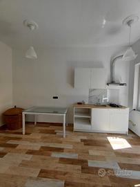 Trivano con cortile- Quartu S.E