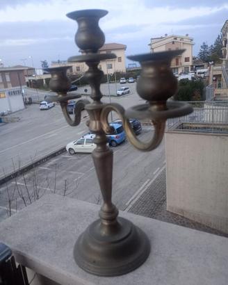 Candelabro liturgico per tre candele