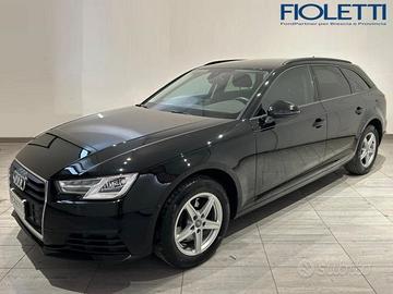 Audi A4 5nd SERIE AVANT 2.0 TDI 150 CV S TRON...