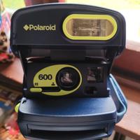 Polaroid 600 