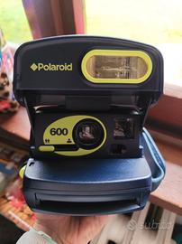 Polaroid 600 