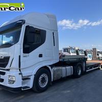 Iveco Stralis 460 con Bertoja 4 assi con rampe