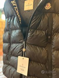 Impeccabile giubotto Moncler unisex taglia XL slim