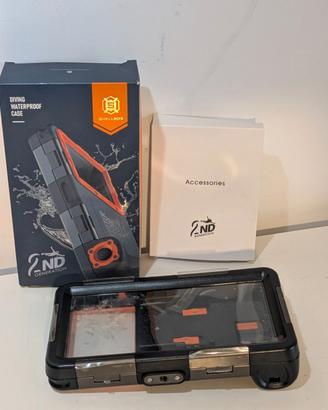 Custodia subacquea smartphone fino a 15m MAI USATA